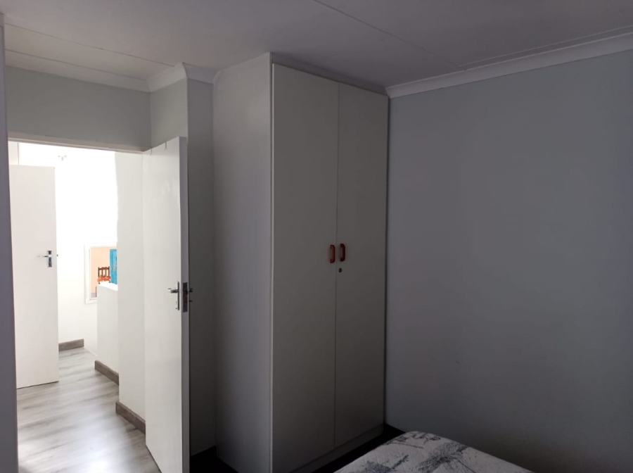 2 Bedroom Property for Sale in Hartenbos Central Western Cape